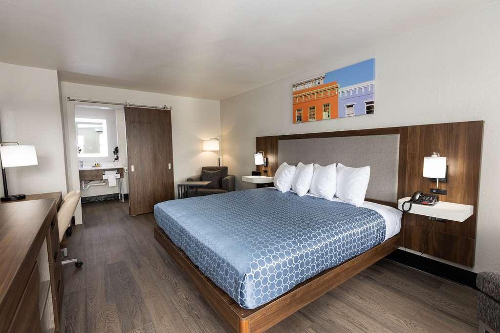Bhagat Hotels Stone Mountain Atlanta BW Signature Collection 터커 객실 사진